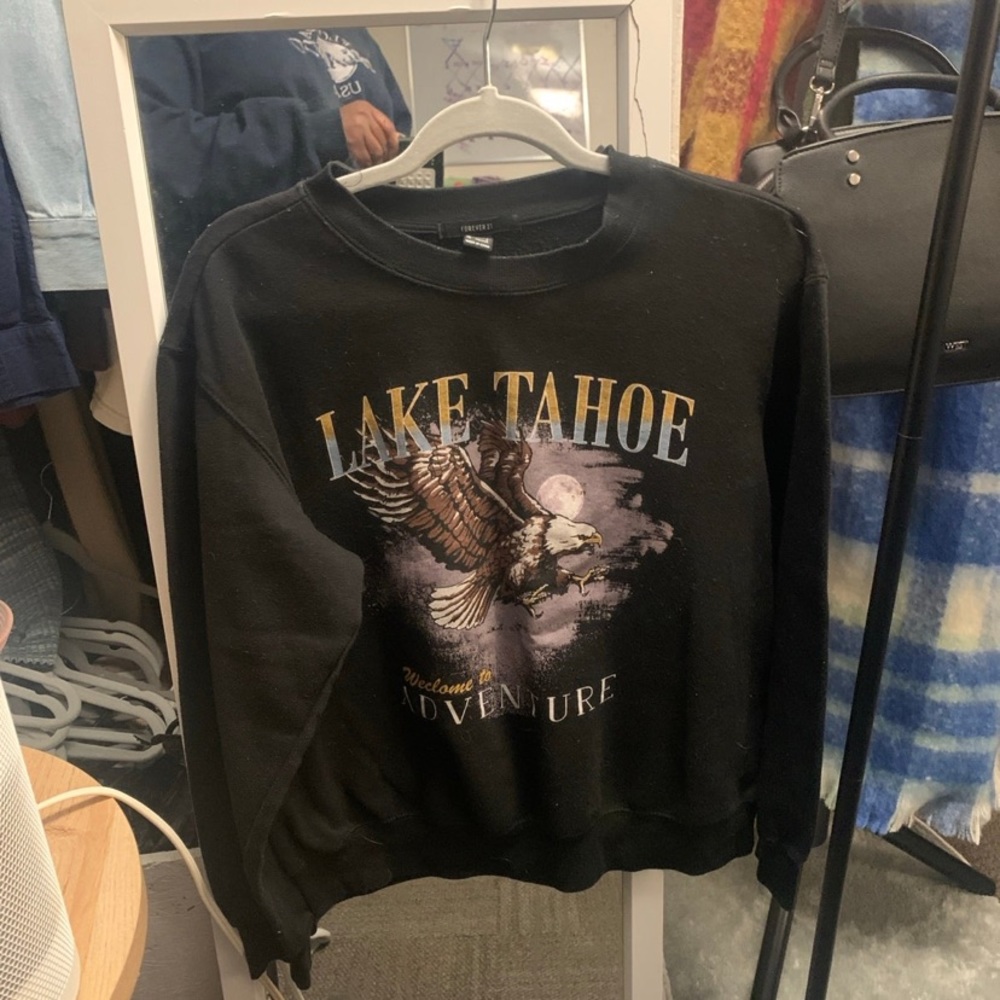 Sweatshirt